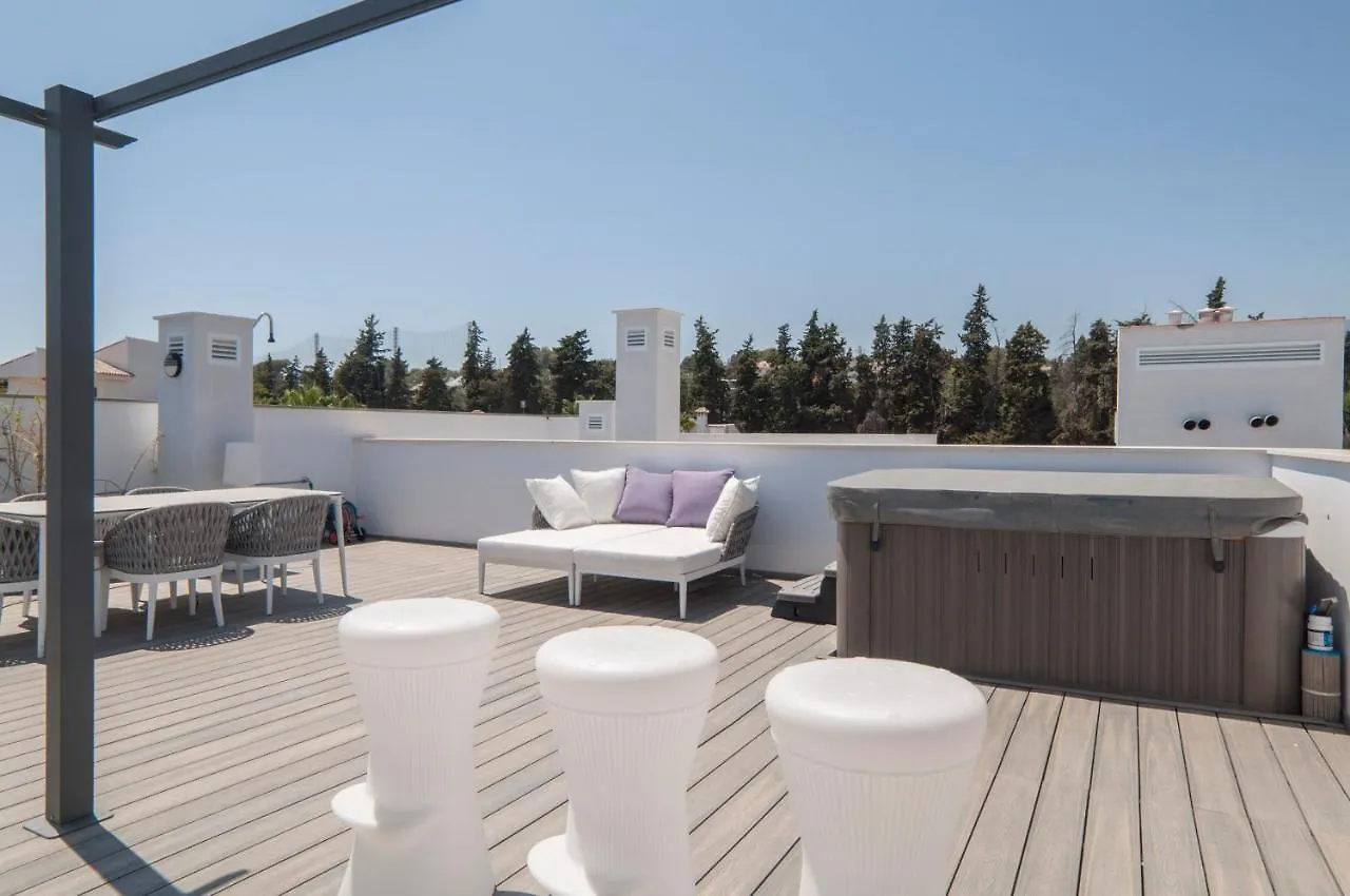 Exclusive Penthouse Walking Distance To Puerto Banus Apartment Marbella