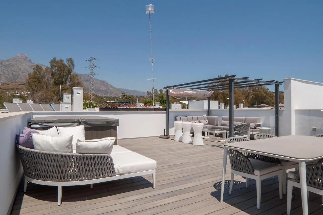 Exclusive Penthouse Walking Distance To Puerto Banus Apartment Marbella